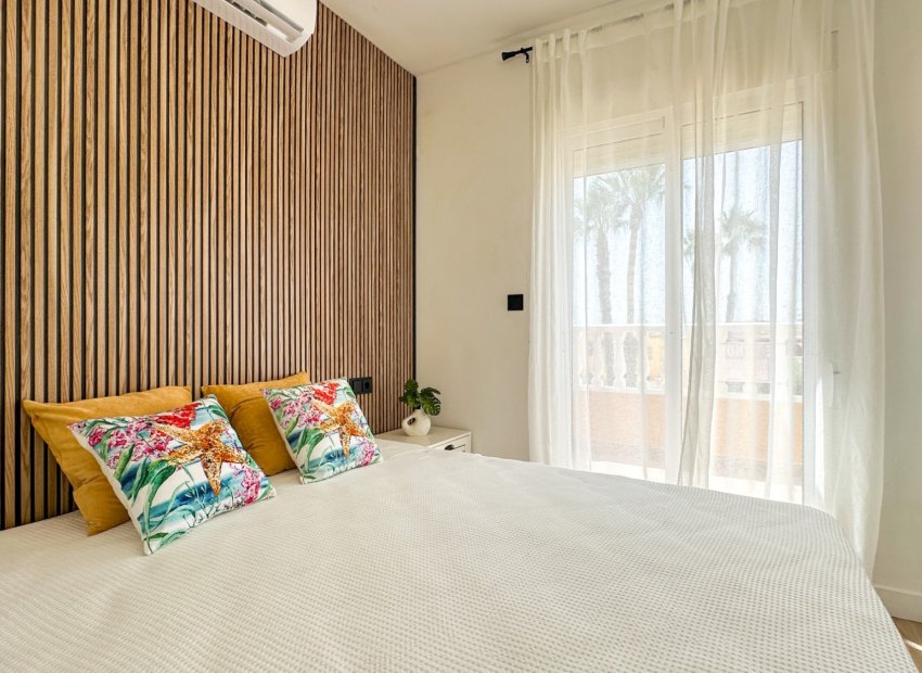 Resale - Townhouse / Duplex / Corner - Orihuela Costa - La Regia