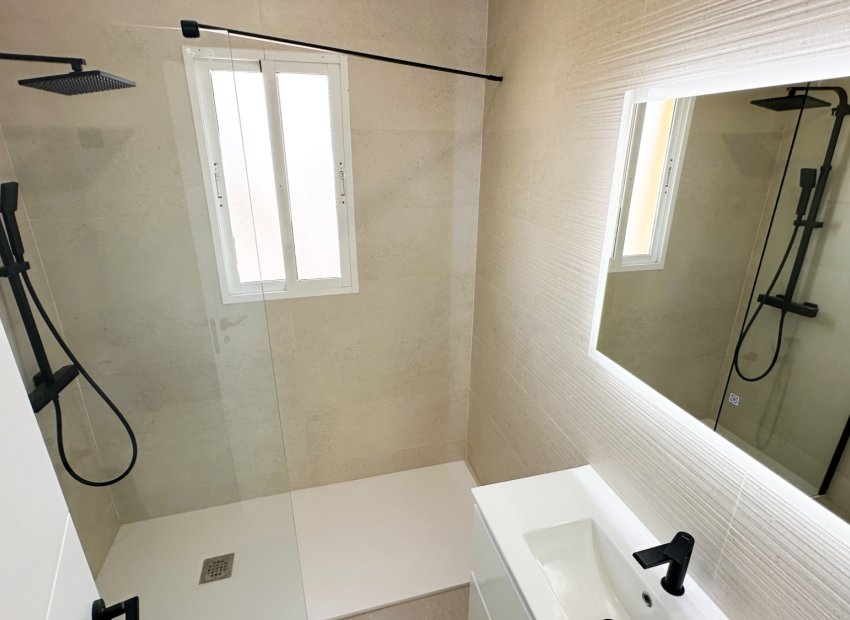 Resale - Townhouse / Duplex / Corner - Orihuela Costa - La Regia