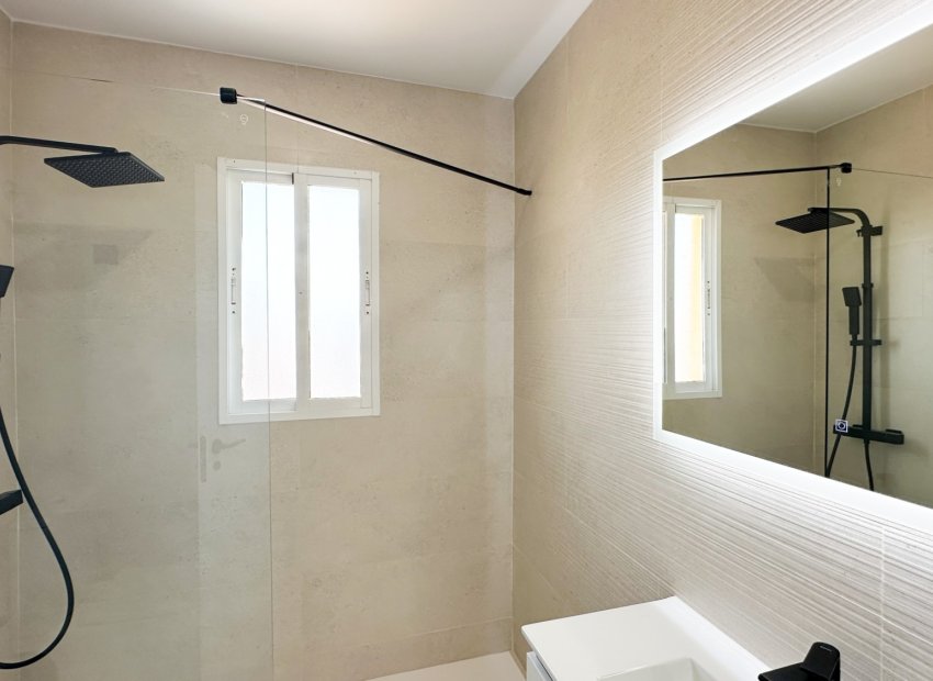 Resale - Townhouse / Duplex / Corner - Orihuela Costa - La Regia