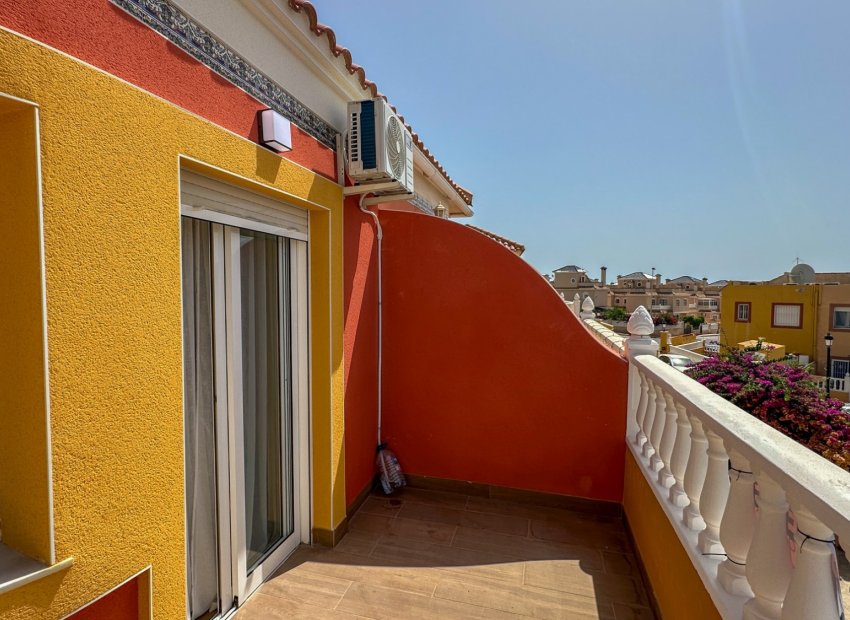 Resale - Townhouse / Duplex / Corner - Orihuela Costa - La Regia