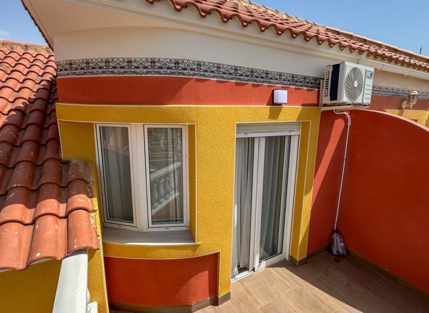 Resale - Townhouse / Duplex / Corner - Orihuela Costa - La Regia