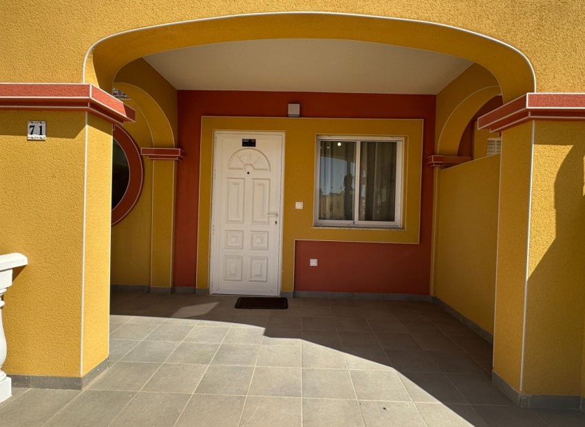 Resale - Townhouse / Duplex / Corner - Orihuela Costa - La Regia