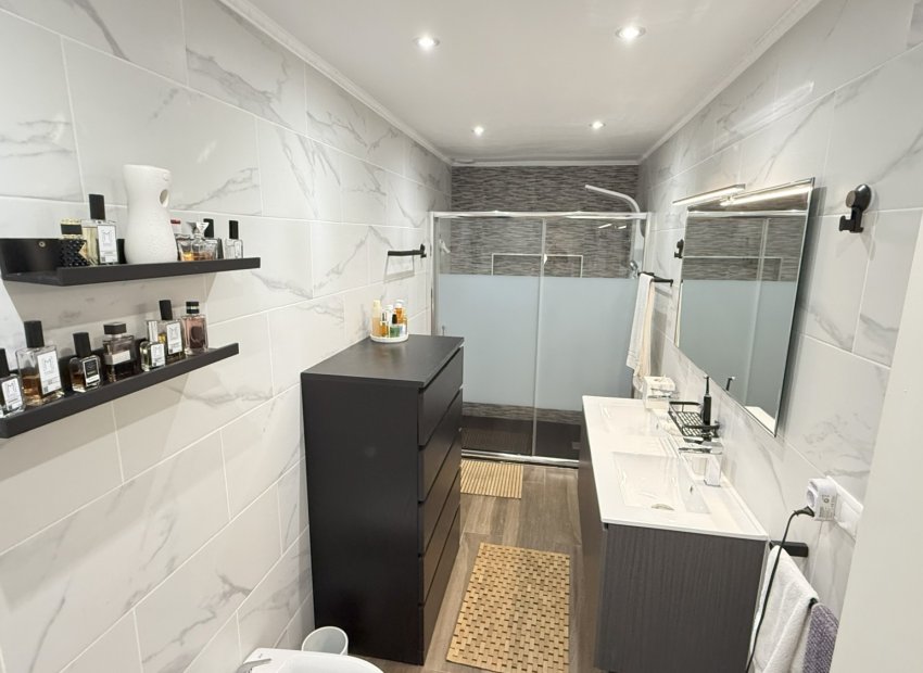 Resale - Townhouse / Duplex / Corner - Orihuela Costa - La Zenia