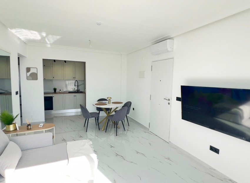 Resale - Townhouse / Duplex / Corner - Orihuela Costa - La Zenia