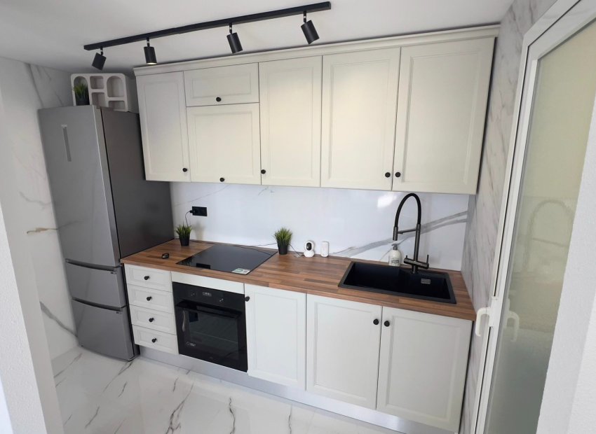 Resale - Townhouse / Duplex / Corner - Orihuela Costa - La Zenia