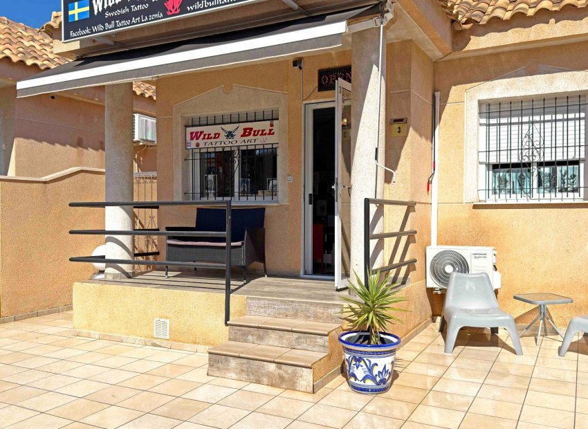 Resale - Townhouse / Duplex / Corner - Orihuela Costa - La Zenia