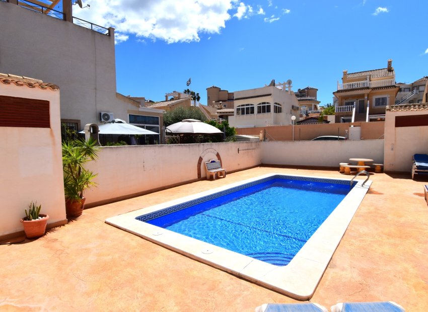Resale - Townhouse / Duplex / Corner - Orihuela Costa - Los Altos