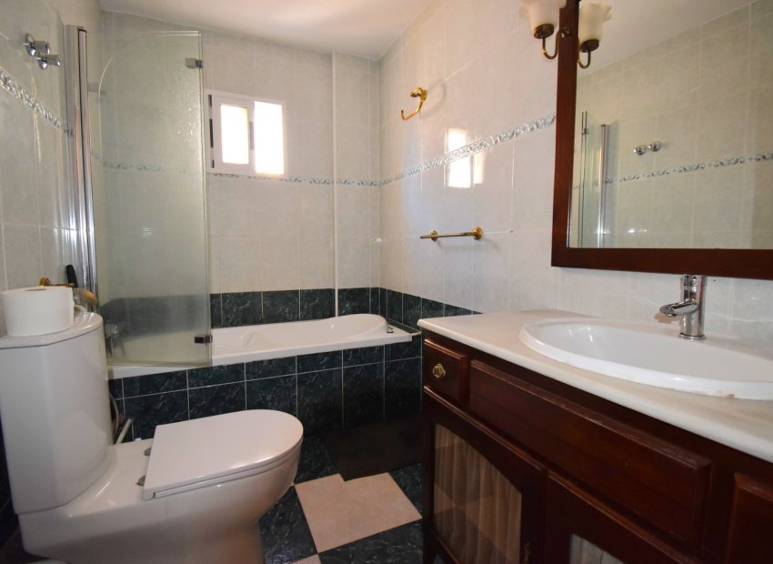 Resale - Townhouse / Duplex / Corner - Orihuela Costa - Los Altos