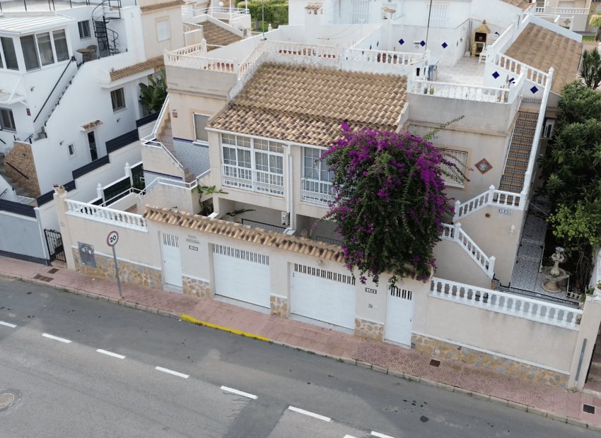 Resale - Townhouse / Duplex / Corner - Orihuela Costa - Los Altos