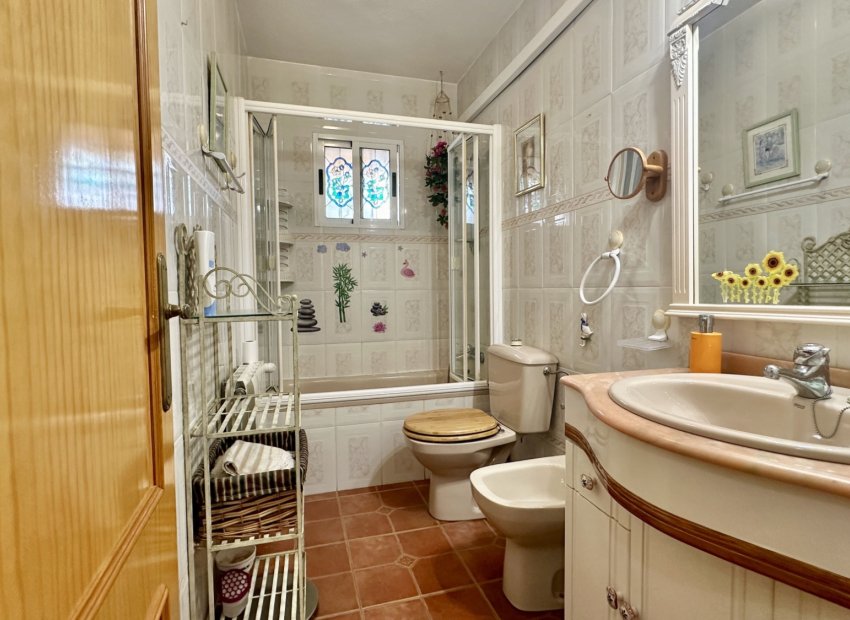 Resale - Townhouse / Duplex / Corner - Orihuela Costa - Los Altos