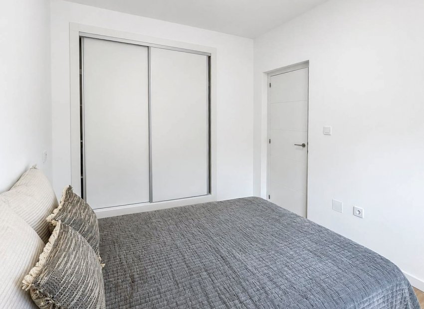 Resale - Townhouse / Duplex / Corner - Orihuela Costa - Los Altos