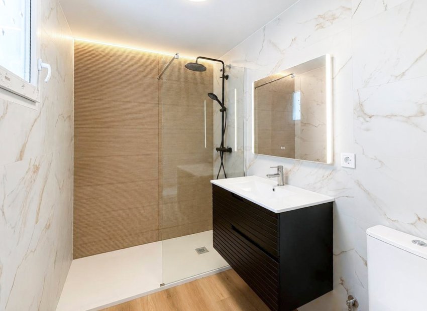 Resale - Townhouse / Duplex / Corner - Orihuela Costa - Los Altos