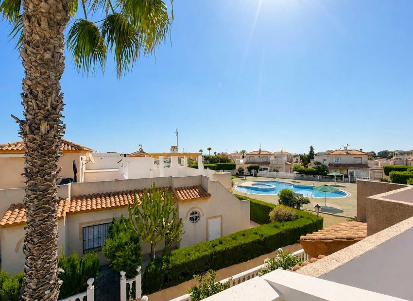 Resale - Townhouse / Duplex / Corner - Orihuela Costa - Los Altos