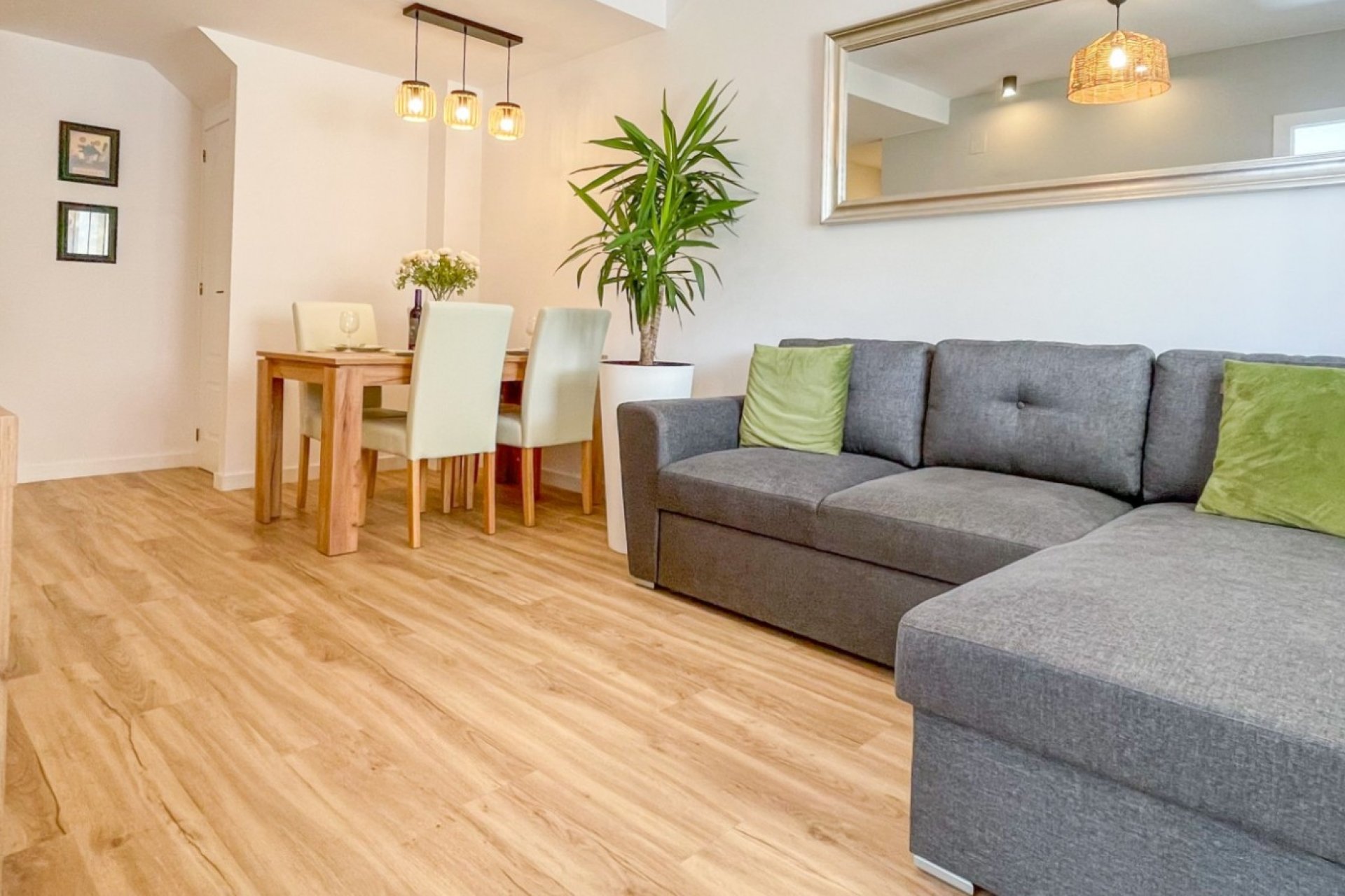 Resale - Townhouse / Duplex / Corner - Orihuela Costa - Los Altos *