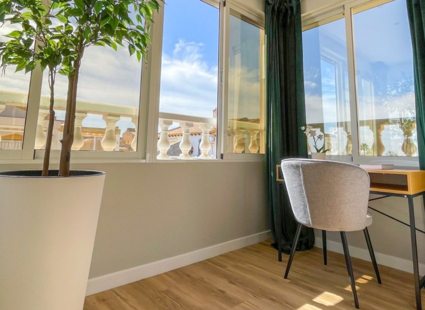 Resale - Townhouse / Duplex / Corner - Orihuela Costa - Los Altos *