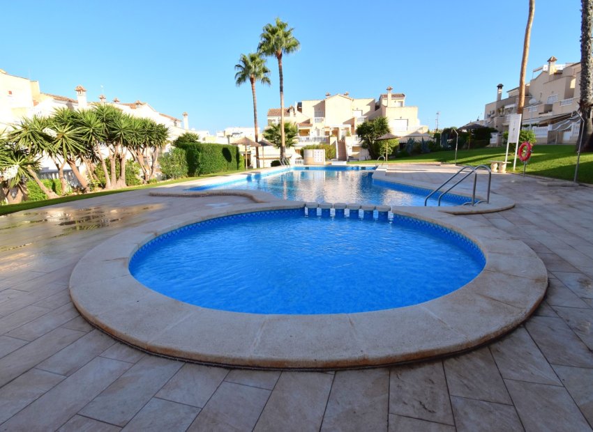 Resale - Townhouse / Duplex / Corner - Orihuela Costa - Los Altos