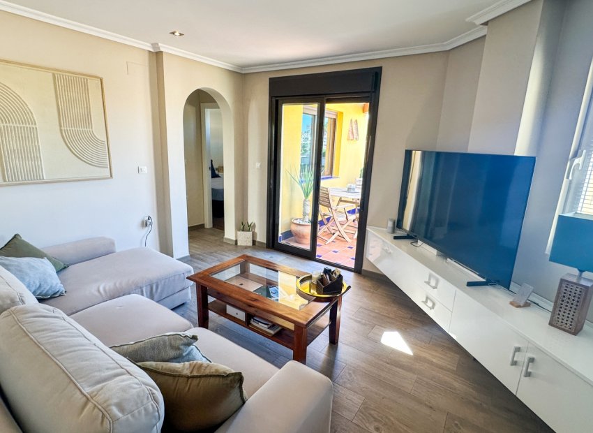 Resale - Townhouse / Duplex / Corner - Orihuela Costa - Los Altos