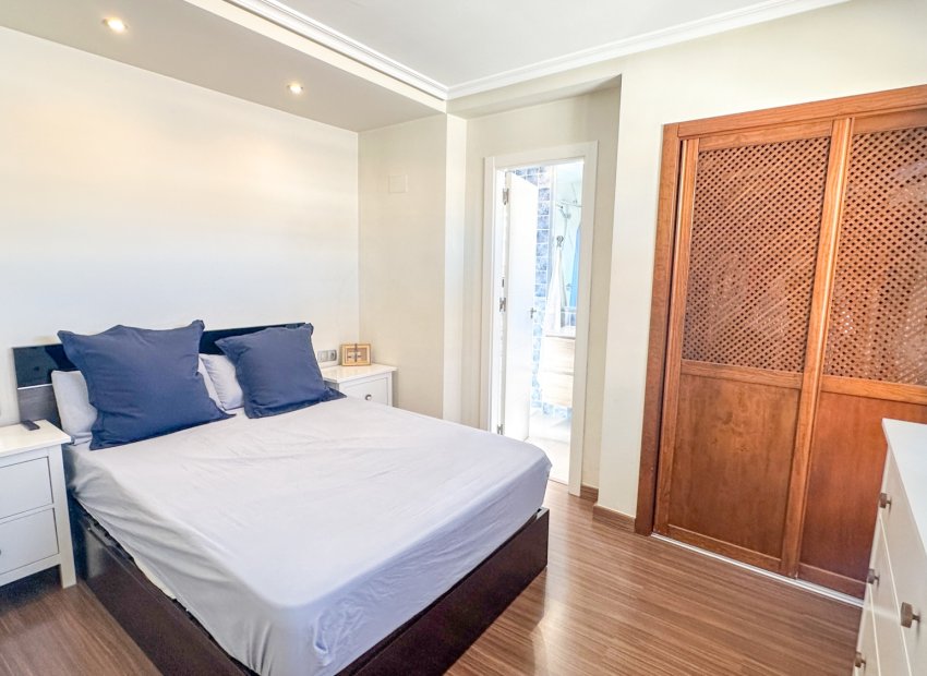 Resale - Townhouse / Duplex / Corner - Orihuela Costa - Los Altos