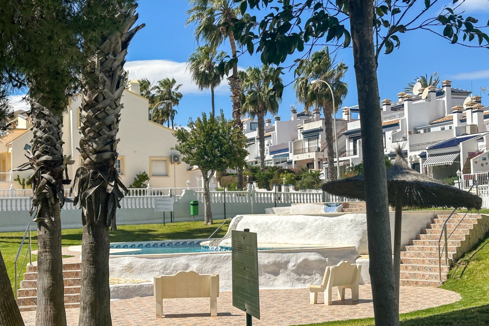 Resale - Townhouse / Duplex / Corner - Orihuela Costa - Los Dolses