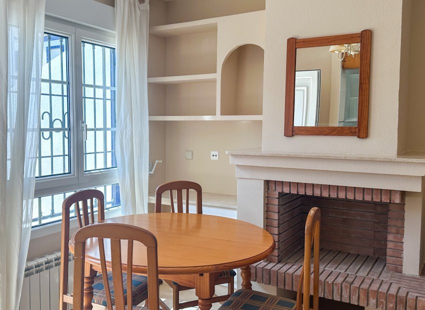 Resale - Townhouse / Duplex / Corner - Orihuela Costa - Los Dolses