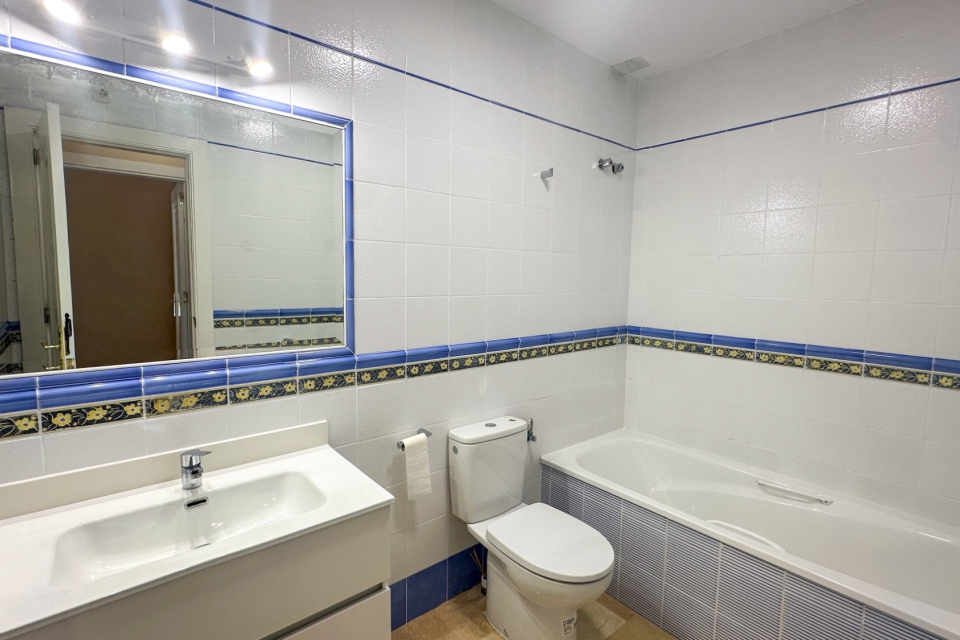 Resale - Townhouse / Duplex / Corner - Orihuela Costa - Los Dolses