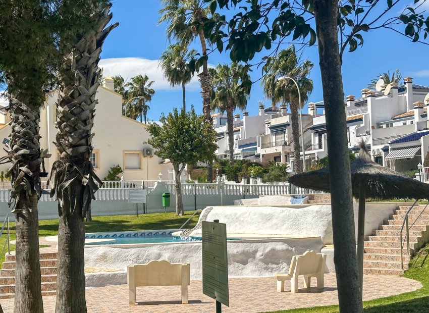 Resale - Townhouse / Duplex / Corner - Orihuela Costa - Los Dolses