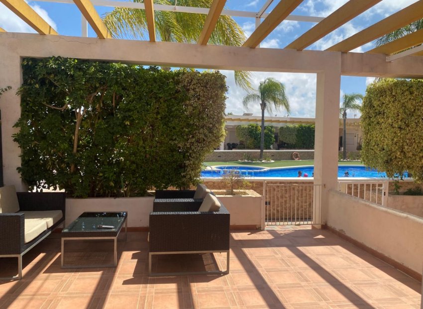 Resale - Townhouse / Duplex / Corner - Orihuela Costa - Mil Palmeras