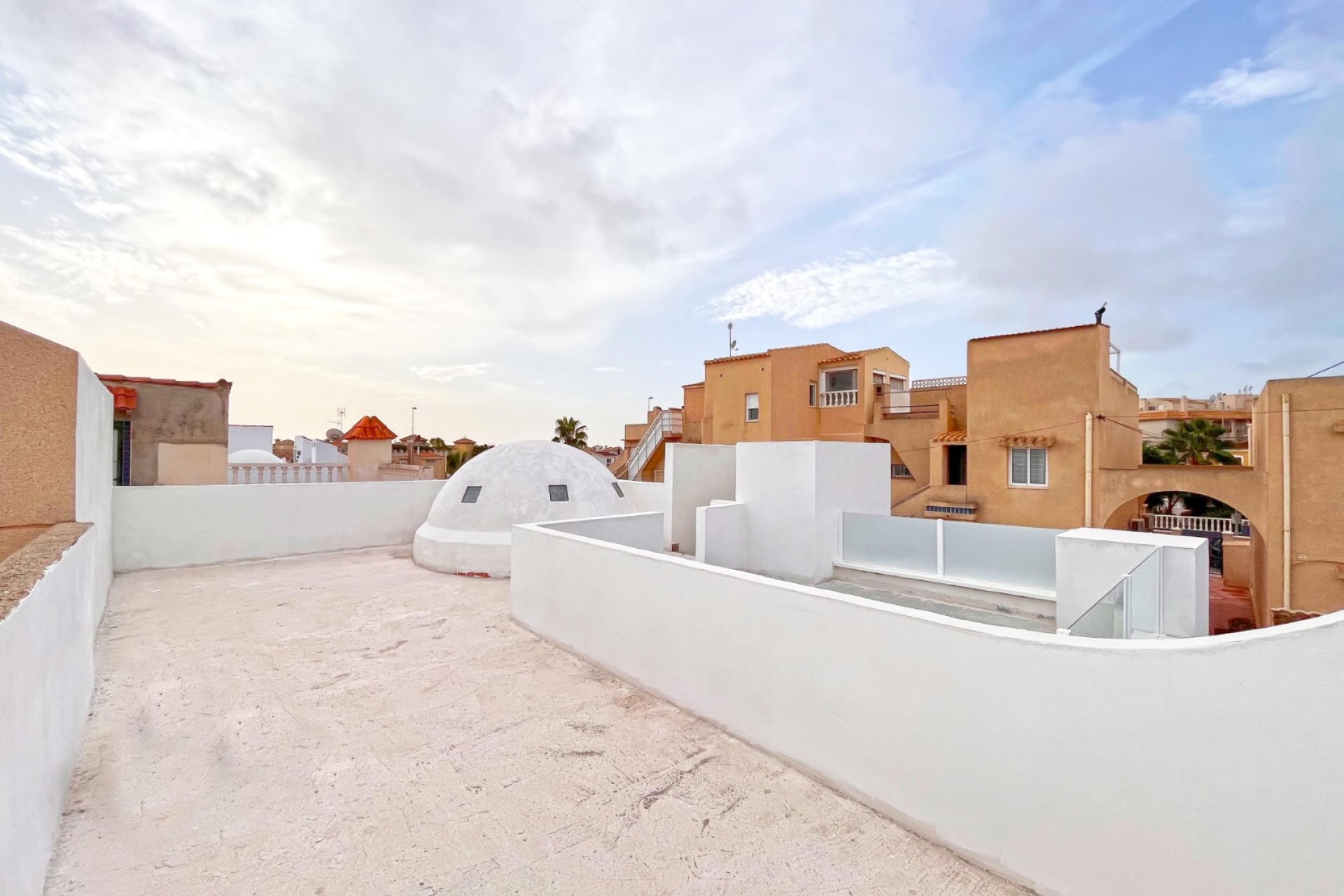 Resale - Townhouse / Duplex / Corner - Orihuela Costa - Playa Flamenca