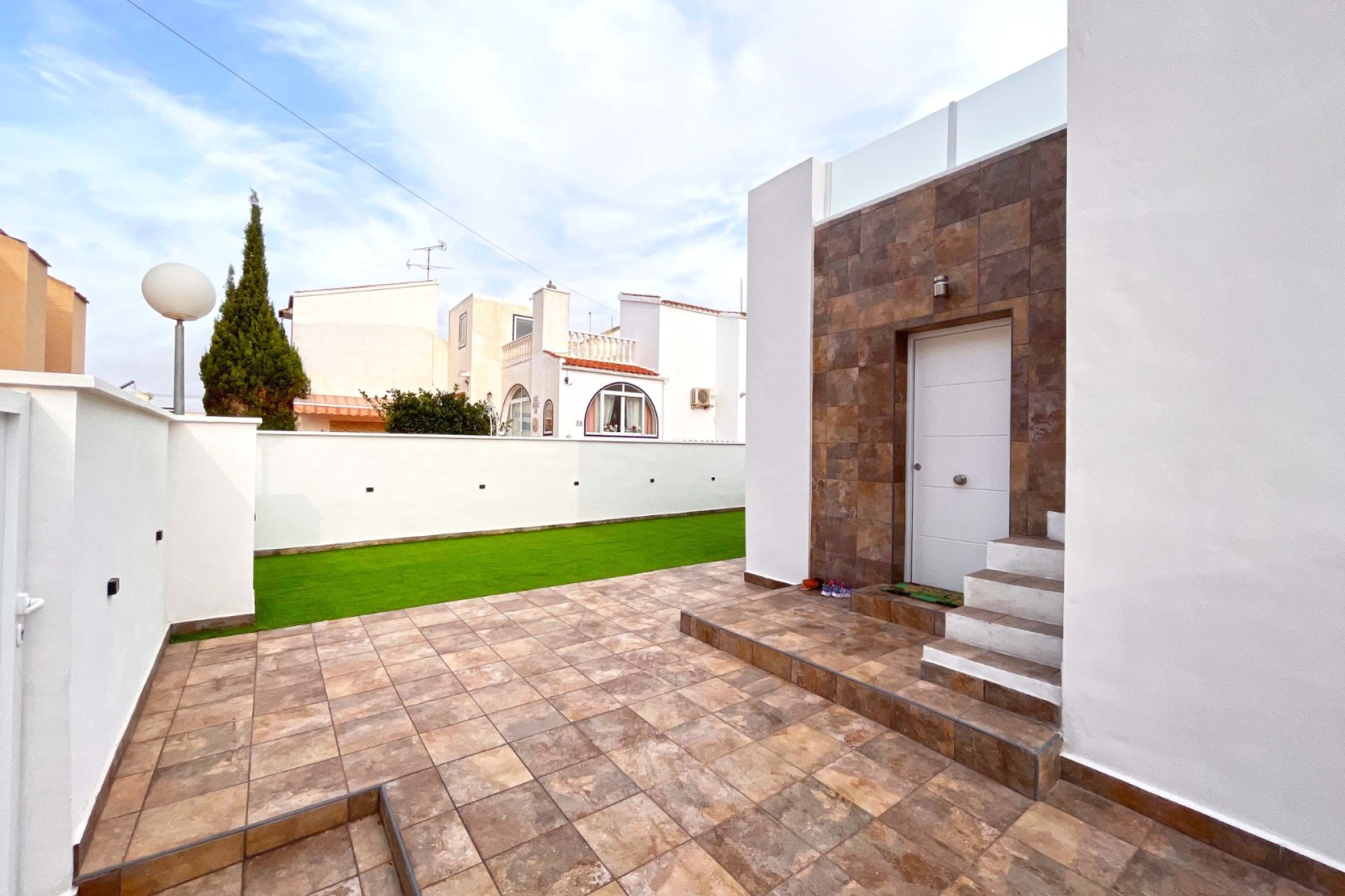 Resale - Townhouse / Duplex / Corner - Orihuela Costa - Playa Flamenca