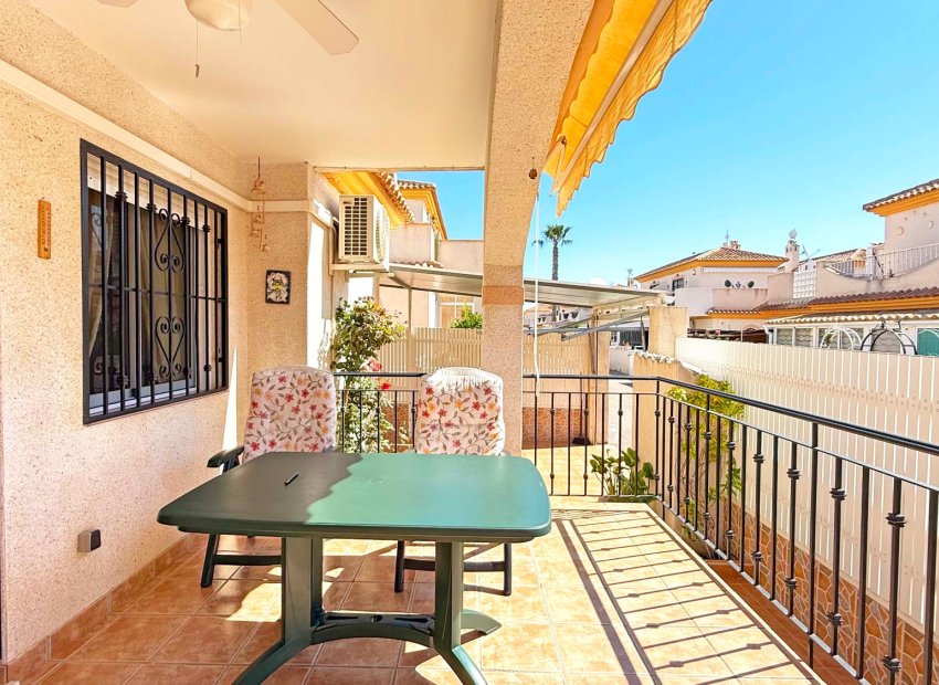 Resale - Townhouse / Duplex / Corner - Orihuela Costa - Playa Flamenca