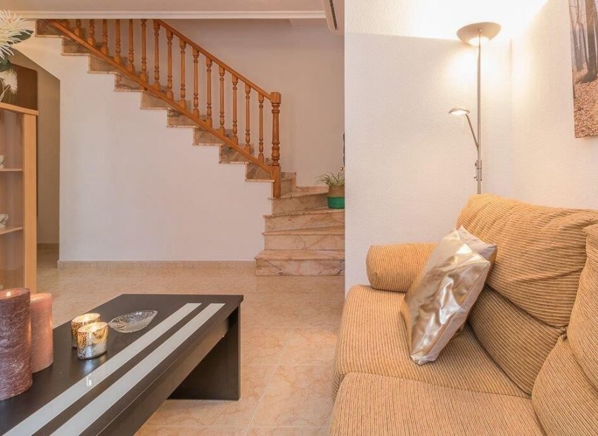 Resale - Townhouse / Duplex / Corner - Orihuela Costa - Playa Flamenca