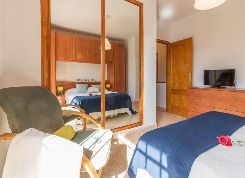 Resale - Townhouse / Duplex / Corner - Orihuela Costa - Playa Flamenca