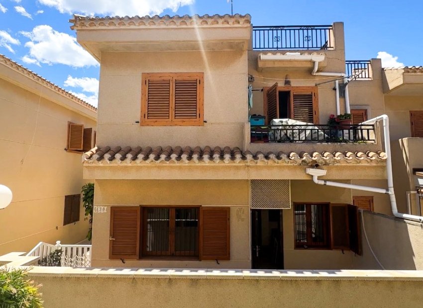 Resale - Townhouse / Duplex / Corner - Orihuela Costa - Playa Flamenca