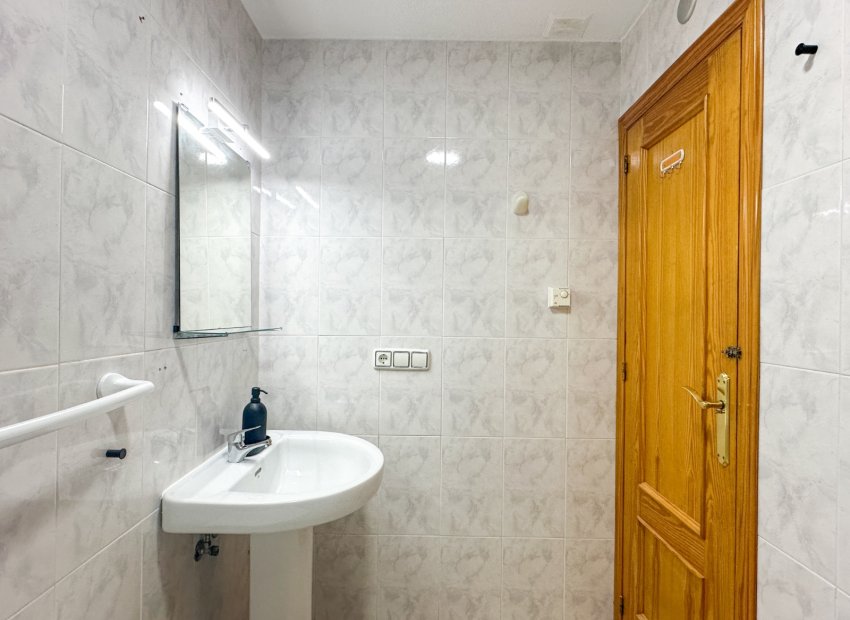 Resale - Townhouse / Duplex / Corner - Orihuela Costa - Playa Flamenca