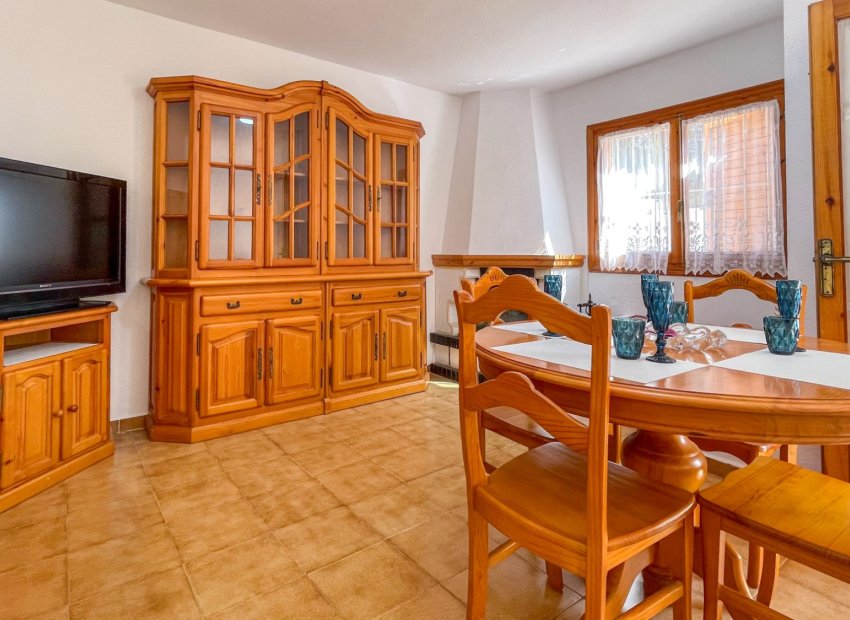 Resale - Townhouse / Duplex / Corner - Orihuela Costa - Playa Flamenca