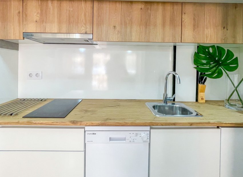 Resale - Townhouse / Duplex / Corner - Orihuela Costa - Playa Flamenca