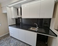 Resale - Townhouse / Duplex / Corner - Orihuela Costa - Playa Flamenca
