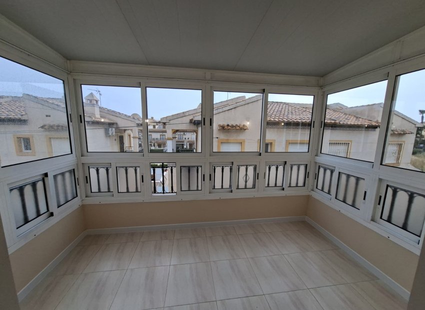 Resale - Townhouse / Duplex / Corner - Orihuela Costa - Playa Flamenca