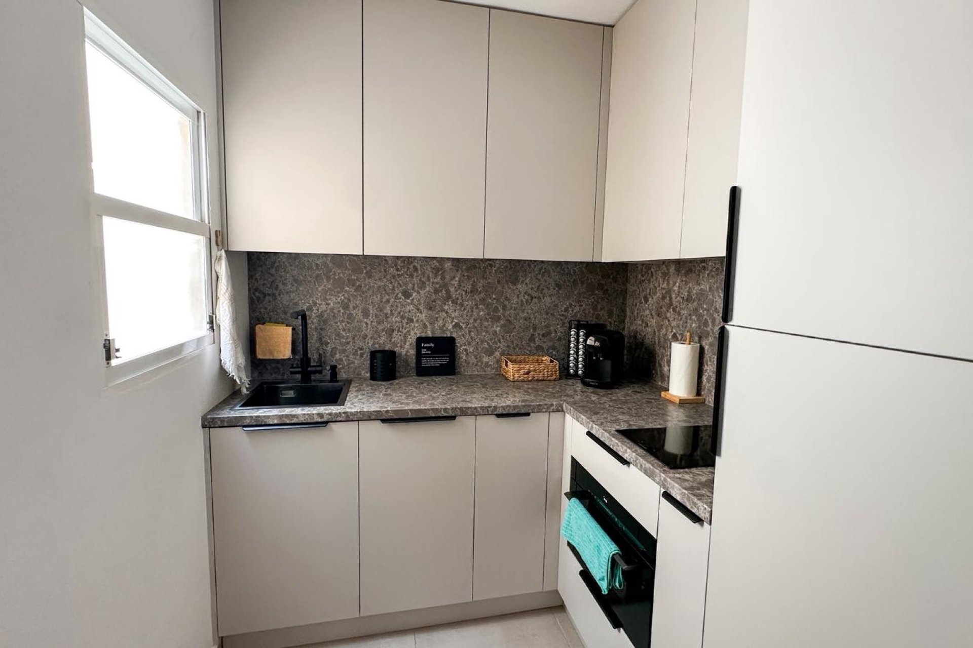 Resale - Townhouse / Duplex / Corner - Orihuela Costa - Playa Flamenca