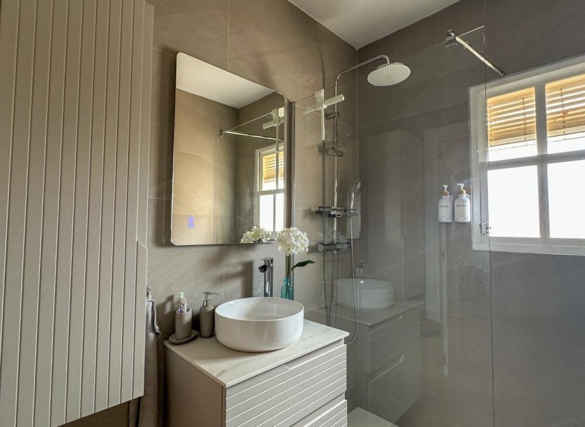 Resale - Townhouse / Duplex / Corner - Orihuela Costa - Playa Flamenca