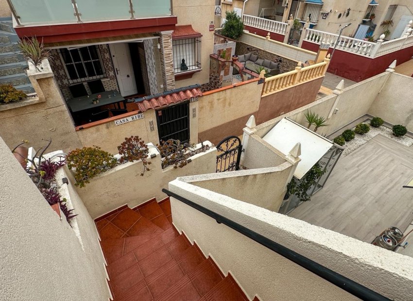 Resale - Townhouse / Duplex / Corner - Orihuela Costa - Playa Flamenca