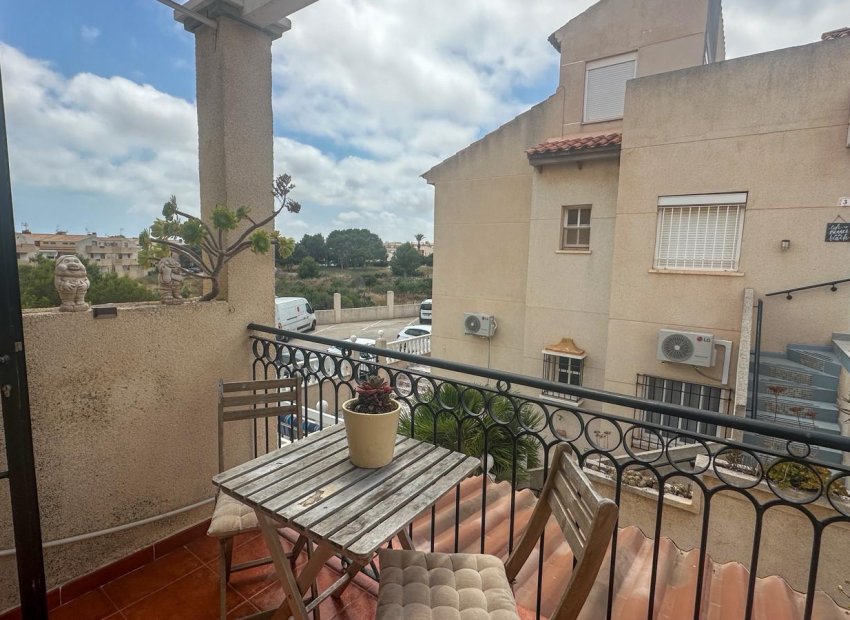 Resale - Townhouse / Duplex / Corner - Orihuela Costa - Playa Flamenca