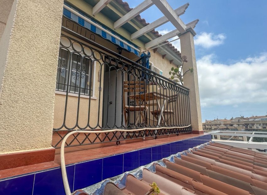 Resale - Townhouse / Duplex / Corner - Orihuela Costa - Playa Flamenca