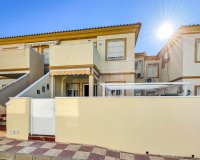 Resale - Townhouse / Duplex / Corner - Orihuela Costa - Playa Flamenca