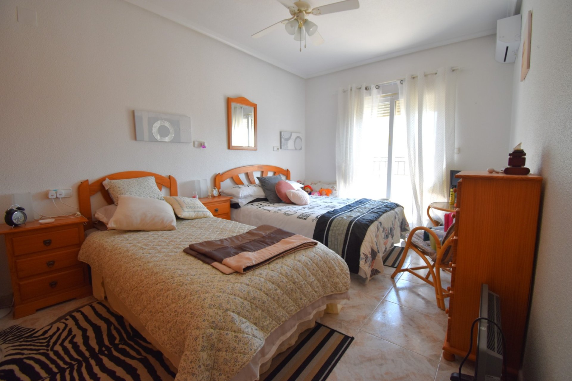 Resale - Townhouse / Duplex / Corner - Orihuela Costa - Playa Flamenca