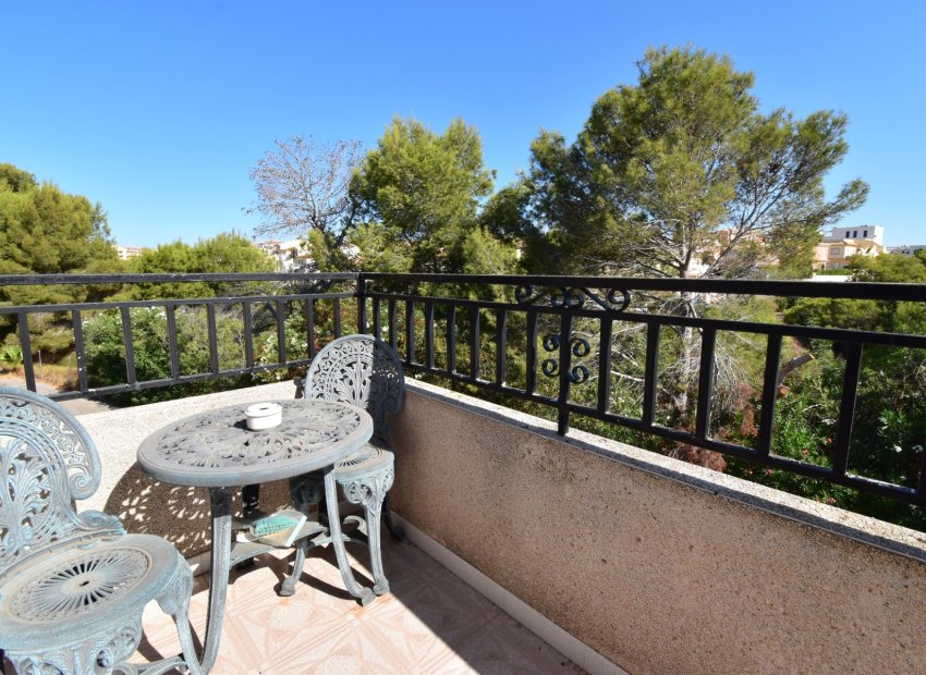 Resale - Townhouse / Duplex / Corner - Orihuela Costa - Playa Flamenca