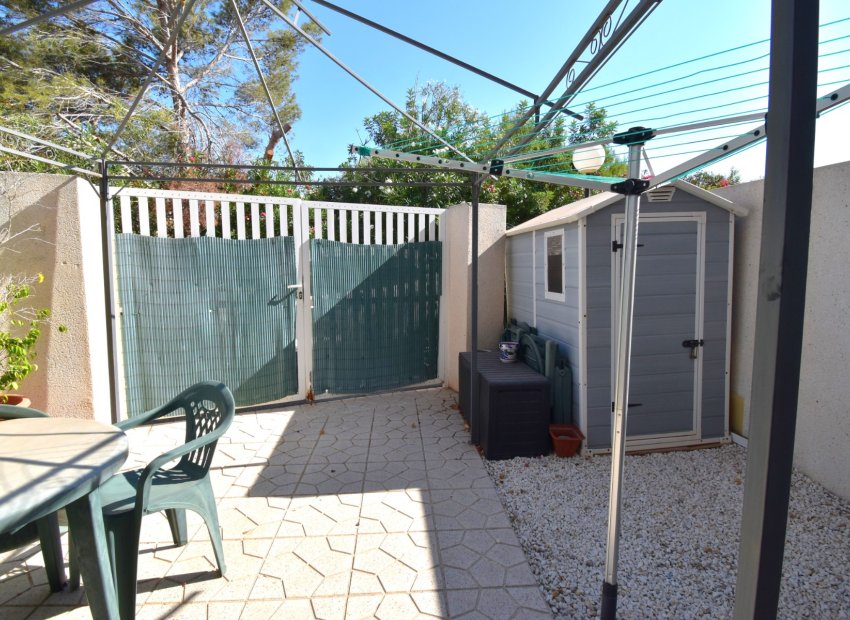 Resale - Townhouse / Duplex / Corner - Orihuela Costa - Playa Flamenca