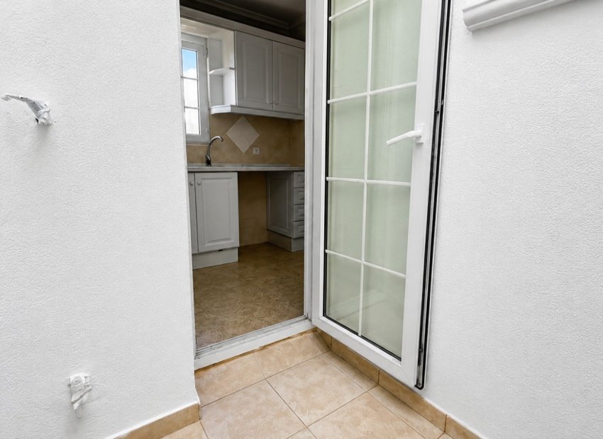 Resale - Townhouse / Duplex / Corner - Orihuela Costa - Playa Flamenca