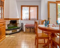 Resale - Townhouse / Duplex / Corner - Orihuela Costa - Playa Flamenca