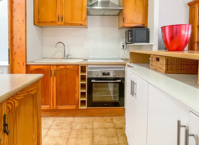 Resale - Townhouse / Duplex / Corner - Orihuela Costa - Playa Flamenca